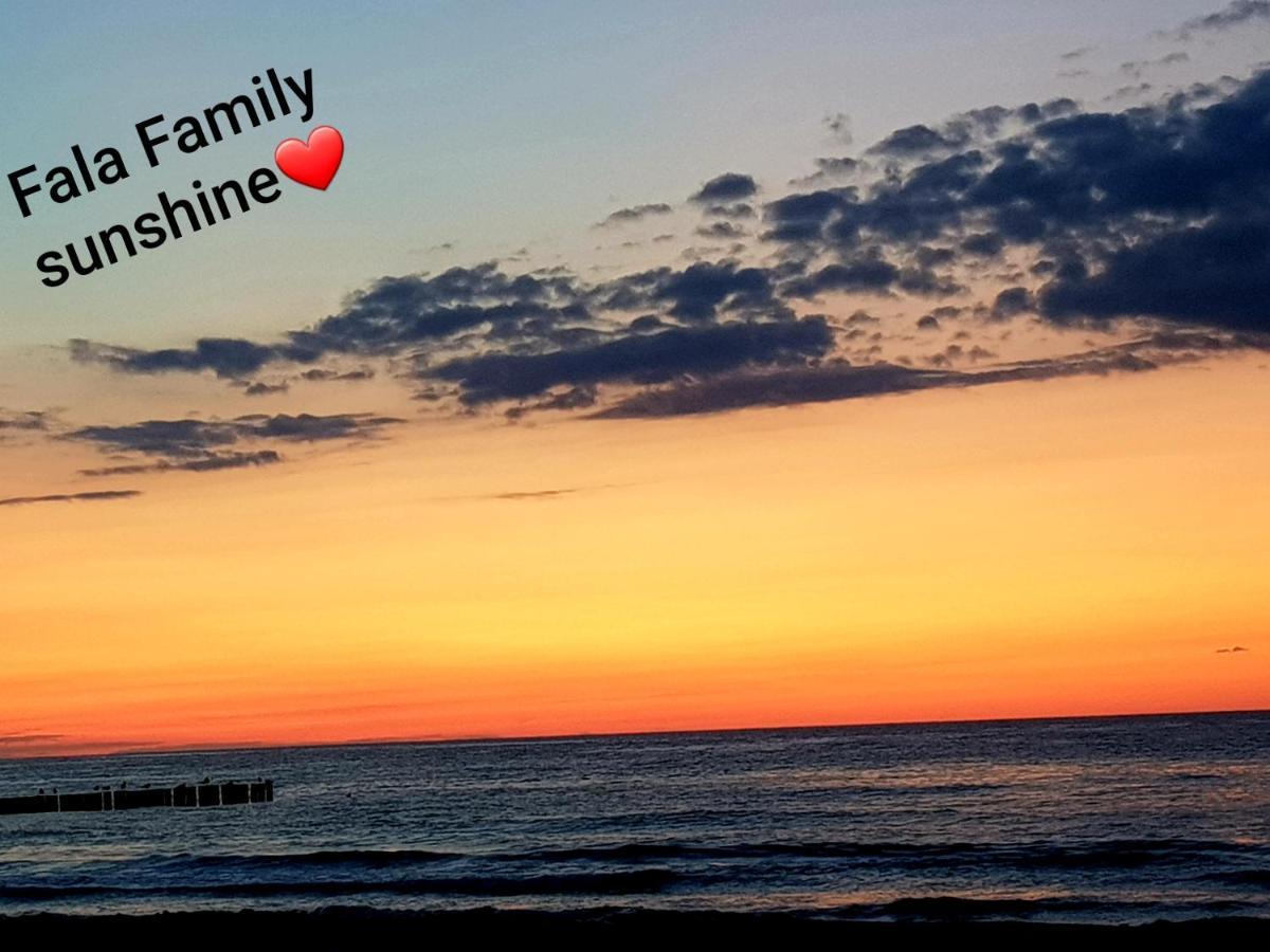 Domki Fala Family Dziwnówek 外观 照片